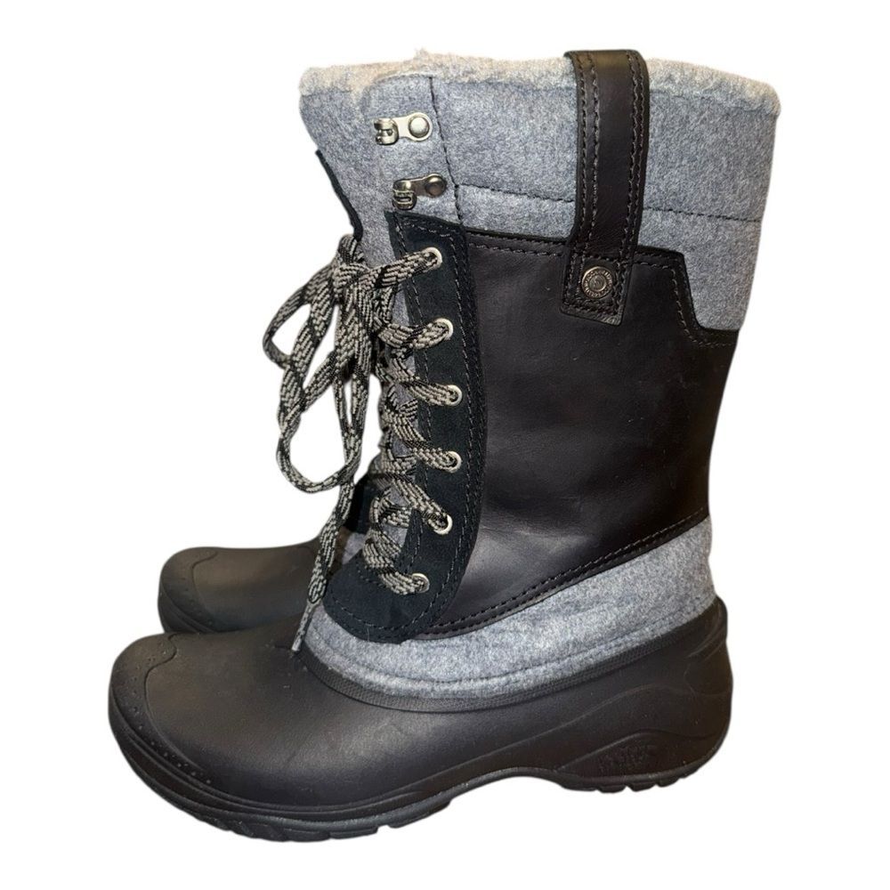 The North Face Waterproof Women’s  Lined Winter Snow Boots Size 7.5 EU 38.5
